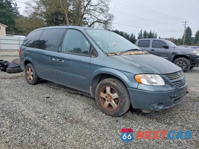 Czwarte zdjęcie samochodu z boku: 2007 DODGE GRAND CARAVAN SXT VIN:2D8GP44L87R194851 - miniatura