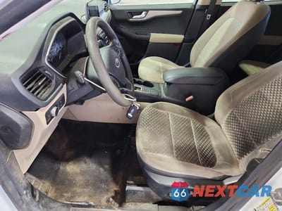 Zdjęcie 7 z 12 samochodu: 2020 FORD ESCAPE SE VIN:1FMCU9G61LUB28904 - miniatura