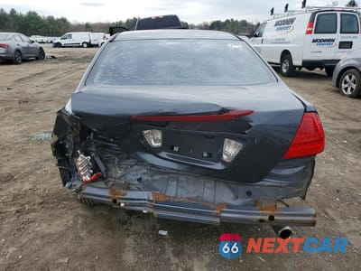 Zdjęcie 6 z 12 samochodu: 2006 HONDA ACCORD SE VIN:1HGCM56356A168205 - miniatura
