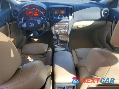 Zdjęcie 8 z 12 samochodu: 2010 NISSAN MAXIMA 3.5 S VIN:1N4AA5AP7AC823461 - miniatura
