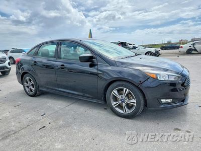 Czwarte zdjęcie samochodu z boku: 2018 FORD FOCUS SE VIN:1FADP3FE9JL204075 - miniatura