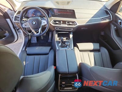 Zdjęcie 8 z 13 samochodu: 2020 BMW X7 XDRIVE40I VIN:5UXCW2C00L9C18279 - miniatura