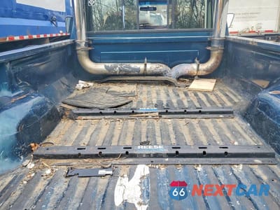 Zdjęcie 10 z 12 samochodu: 1996 FORD F350 VIN:1FTJX35F1TEB36689 - miniatura