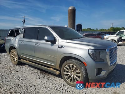 Czwarte zdjęcie samochodu z boku: 2023 GMC YUKON XL DENALI VIN:1GKS2JKL7PR282163 - miniatura
