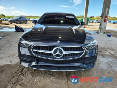 Piąte zdjęcie samochodu w środku: 2022 MERCEDES-BENZ C 300 VIN:W1KAF4GB1NR015827 - miniatura
