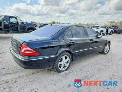 Trzecie zdjęcie samochodu z tyłu: 2004 MERCEDES-BENZ S 430 VIN:WDBNG70J04A395640 - miniatura