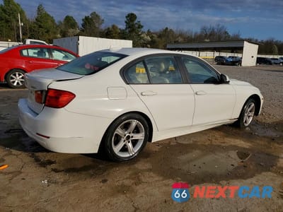 Trzecie zdjęcie samochodu z tyłu: 2013 BMW 328 XI VIN:WBA3B3C57DF540803 - miniatura
