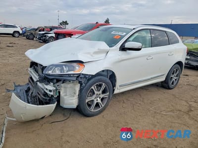 2015 VOLVO XC60 T6 PLATINUM YV4902RM1F2637918 - główne zdjęcie licytacji z USA - miniatura
