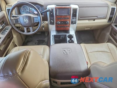 Zdjęcie 8 z 12 samochodu: 2012 DODGE RAM 3500 LARAMIE VIN:3C63D3ELXCG243604 - miniatura