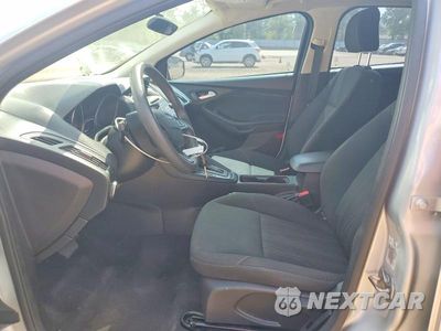 Zdjęcie 7 z 11 samochodu: 2015 FORD FOCUS SE VIN:1FADP3F27FL207442 - miniatura