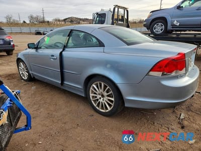 Drugie zdjęcie samochodu z przodu: 2007 VOLVO C70 T5 VIN:YV1MC68247J015651 - miniatura
