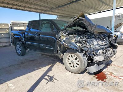 Czwarte zdjęcie samochodu z boku: 2025 TOYOTA TACOMA SR5 VIN:3TMLB5JN1SM131033 - miniatura