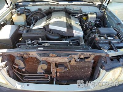 Zdjęcie 12 z 12 samochodu: 2005 LEXUS LX 470 BASE VIN:JTJHT00W253551225 - miniatura