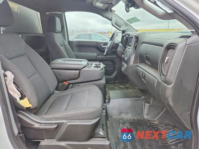 Zdjęcie 10 z 11 samochodu: 2022 CHEVROLET SILVERADO C1500 VIN:3GCNAAEDXNG687138 - miniatura