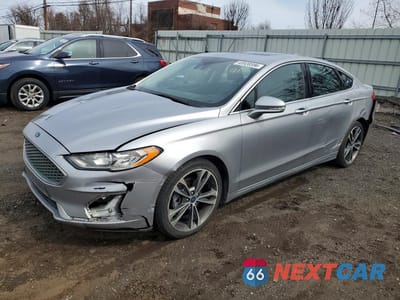 2020 FORD FUSION TITANIUM 3FA6P0D96LR174468 - główne zdjęcie licytacji z USA - miniatura