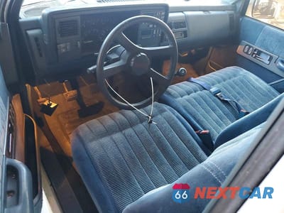 Zdjęcie 8 z 12 samochodu: 1991 CHEVROLET GMT-400 C1500 VIN:2GCEC19K3M1186389 - miniatura