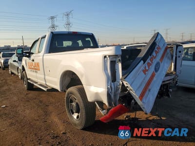 Drugie zdjęcie samochodu z przodu: 2019 FORD F250 SUPER DUTY VIN:1FT7X2B65KED65710 - miniatura