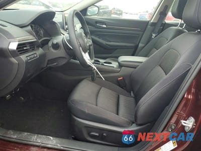 Zdjęcie 7 z 11 samochodu: 2025 NISSAN ALTIMA 2.5 SV VIN:1N4BL4DV7SN336074 - miniatura