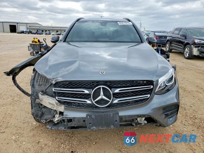 Piąte zdjęcie samochodu w środku: 2019 MERCEDES-BENZ GLC 300 VIN:WDC0G4JB9KV137408 - miniatura