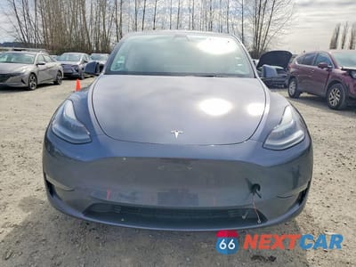 Piąte zdjęcie samochodu w środku: 2022 TESLA MODEL Y VIN:7SAYGDEF4NF559713 - miniatura