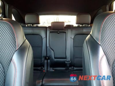 Zdjęcie 10 z 12 samochodu: 2025 FORD ESCAPE ST LINE VIN:1FMCU9MN1SUA35858 - miniatura
