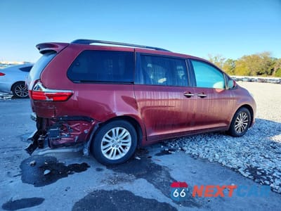 Trzecie zdjęcie samochodu z tyłu: 2016 TOYOTA SIENNA XLE 8-PASSENGER VIN:5TDYK3DC4GS704678 - miniatura