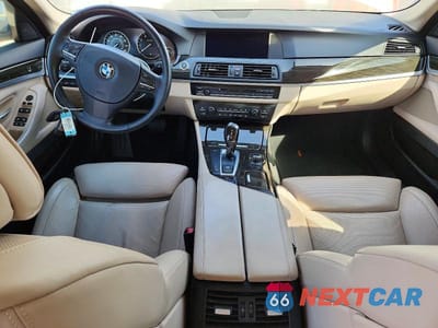 Zdjęcie 8 z 11 samochodu: 2013 BMW 550 I VIN:WBAFR9C59DDX80958 - miniatura