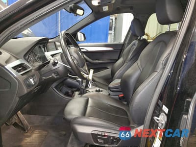 Zdjęcie 7 z 13 samochodu: 2018 BMW X1 XDRIVE28I VIN:WBXHT3C39J5K28751 - miniatura