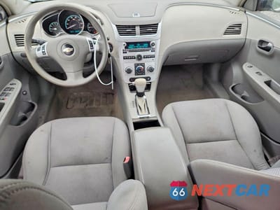 Zdjęcie 8 z 12 samochodu: 2009 CHEVROLET MALIBU 1LT VIN:1G1ZH57B294261150 - miniatura