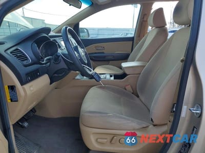 Zdjęcie 7 z 13 samochodu: 2017 KIA SEDONA LX VIN:KNDMB5C1XH6230568 - miniatura