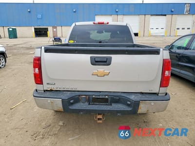 Zdjęcie 6 z 11 samochodu: 2007 CHEVROLET SILVERADO K1500 VIN:1GCEK19017Z500683 - miniatura