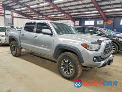 Czwarte zdjęcie samochodu z boku: 2019 TOYOTA TACOMA TRD OFF-ROAD VIN:3TMCZ5AN1KM229457 - miniatura