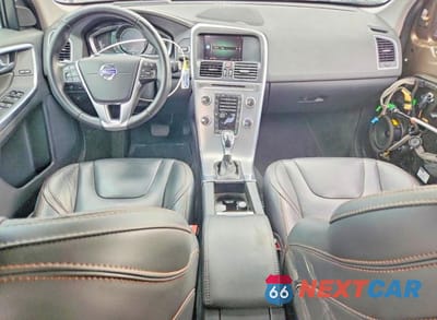 Zdjęcie 8 z 12 samochodu: 2017 VOLVO XC60 T5 DYNAMIC VIN:YV440MRRXH2140337 - miniatura