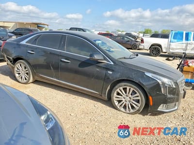 Czwarte zdjęcie samochodu z boku: 2019 CADILLAC XTS LUXURY VIN:2G61M5S36K9113637 - miniatura