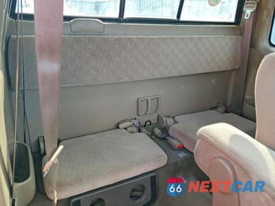 Zdjęcie 10 z 11 samochodu: 2004 TOYOTA TACOMA BASE VIN:5TEVL52N64Z349060 - miniatura