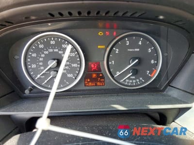 Zdjęcie 9 z 11 samochodu: 2008 BMW 550 I VIN:WBANW53578CT54159 - miniatura