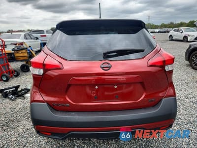 Zdjęcie 6 z 11 samochodu: 2019 NISSAN KICKS SR VIN:3N1CP5CU9KL524003 - miniatura