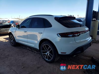 Drugie zdjęcie samochodu z przodu: 2022 PORSCHE MACAN VIN:WP1AA2A50NLB00188 - miniatura