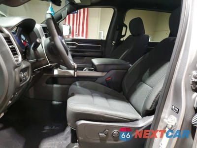 Zdjęcie 7 z 12 samochodu: 2025 RAM 1500 BIG HORN VIN:1C6RRFFG2SN538250 - miniatura