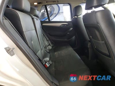 Zdjęcie 10 z 12 samochodu: 2015 BMW X1 SDRIVE28I VIN:WBAVM1C52FVW57012 - miniatura