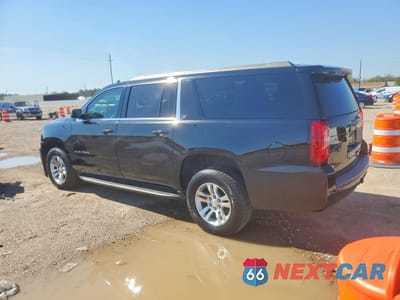 Drugie zdjęcie samochodu z przodu: 2019 CHEVROLET SUBURBAN K1500 LT VIN:1GNSKHKC8KR162599 - miniatura