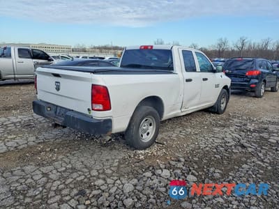 Trzecie zdjęcie samochodu z tyłu: 2017 RAM 1500 ST VIN:1C6RR6FG4HS860396 - miniatura