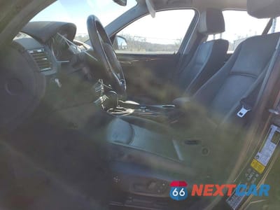 Zdjęcie 7 z 12 samochodu: 2015 BMW X1 XDRIVE35I VIN:WBAVM5C56FVV95203 - miniatura