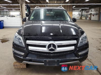 Piąte zdjęcie samochodu w środku: 2013 MERCEDES-BENZ GL 450 4MATIC VIN:4JGDF7CE5DA205759 - miniatura