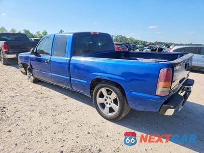 Drugie zdjęcie samochodu z przodu: 2003 CHEVROLET SILVERADO C1500 VIN:2GCEC19T631402890 - miniatura