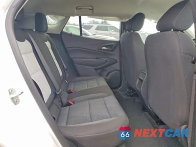 Zdjęcie 11 z 12 samochodu: 2024 CHEVROLET TRAX LS VIN:KL77LFE22RC168220 - miniatura