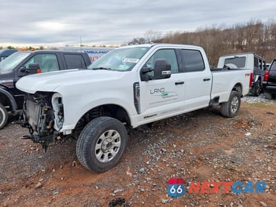 2024 FORD F350 1FT8W3BT6REC70585 - główne zdjęcie licytacji z USA - miniatura