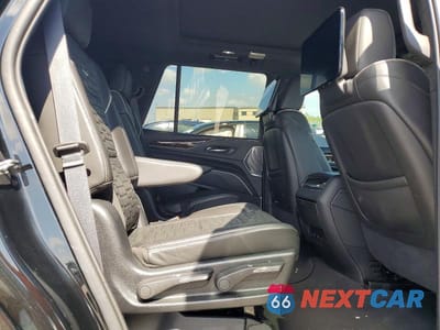Zdjęcie 11 z 13 samochodu: 2021 CADILLAC ESCALADE PREMIUM LUXURY PLATINUM VIN:1GYS4DKL0MR320443 - miniatura