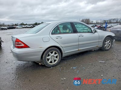 Trzecie zdjęcie samochodu z tyłu: 2003 MERCEDES-BENZ C 320 VIN:WDBRF64J03F326506 - miniatura