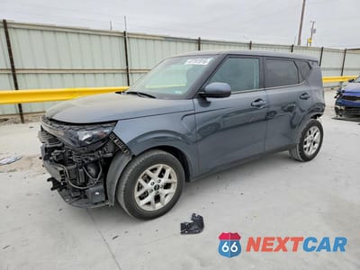 2023 KIA SOUL LX KNDJ23AU4P7882213 - główne zdjęcie licytacji z USA - miniatura